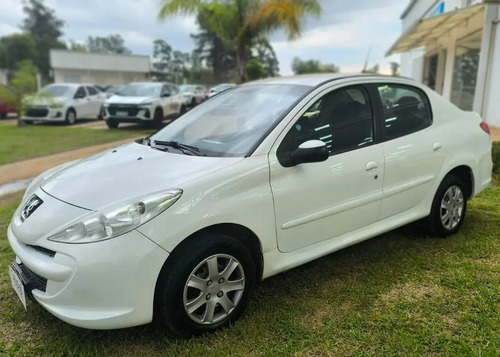 Peugeot 207 Compact Active 1.4 2014