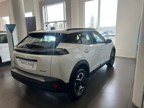 Peugeot 2008 1.6 Allure 2025