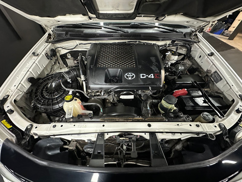 Toyota SW4 TDI SRV CUERO AT L12 2013