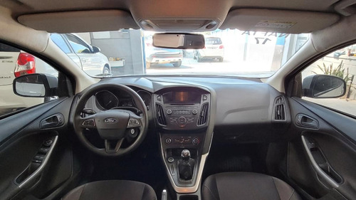 Ford Focus III 1.6 S 2017