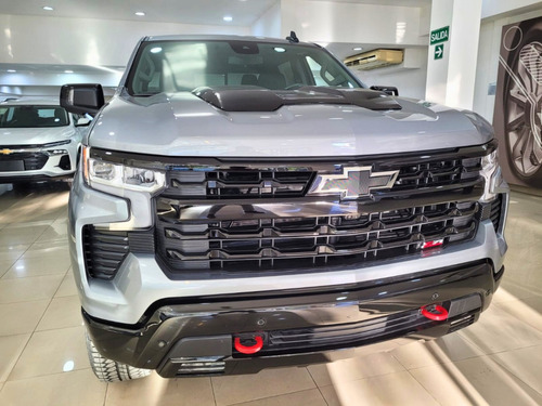 Chevrolet Silverado 5.3 V8 4X4 Z71 TRAIL BOSS AT10 2026