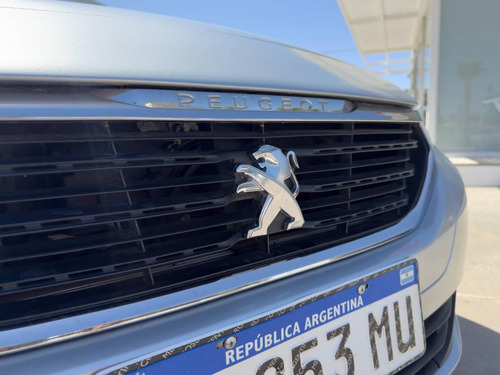 Peugeot 408 1.6 Hdi Feline 2022 2022