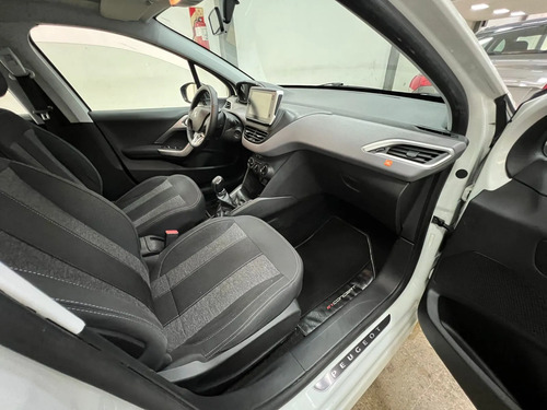 Peugeot 208 1.6 In Concert 2020