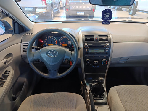 Toyota Corolla 1.8 Xli Mt 2010