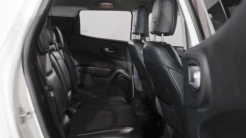 Fiat Toro 1.8 FREEDOM 16V 4X2 AT6 2018