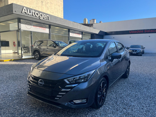 Nissan Versa 1.6 Exclusive At 2025