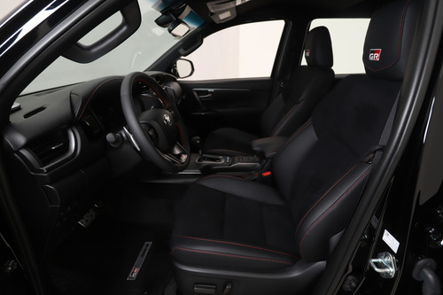 Toyota SW4 2.8 Tdi Gr-s 4x4 7as 6at 2025