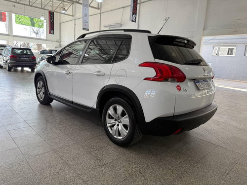 Peugeot 2008 1.6 Allure L19 2020