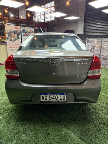 Toyota Etios 1.5 Sedan Xls 2018