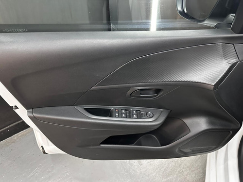 Peugeot 208 1.2 LIKE L20 2022