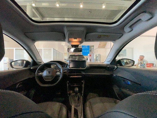 Peugeot 208 1.0T Allure Pack 2024