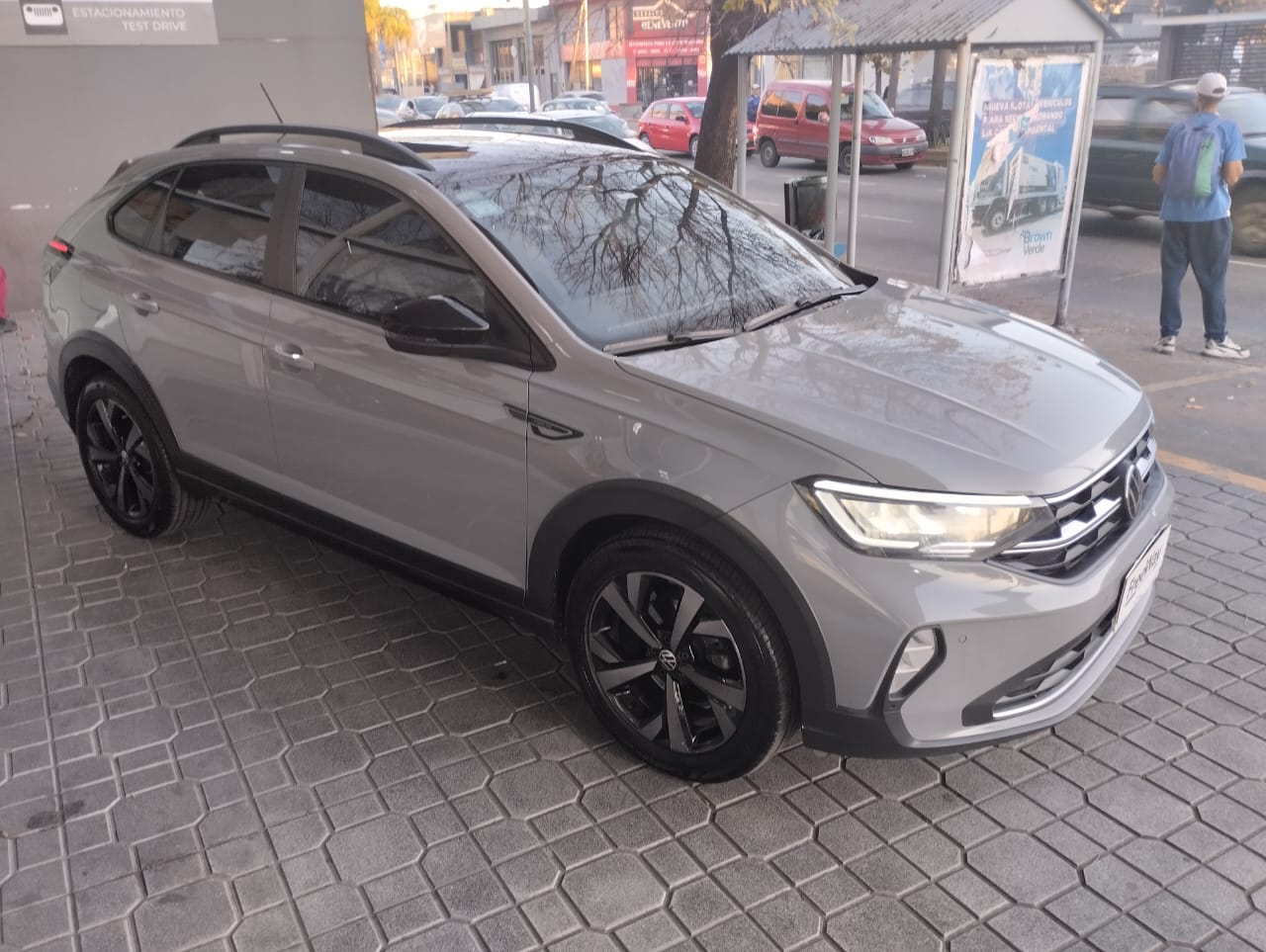 Volkswagen Nivus NIVUS HIGHLINE HERO AT 2021