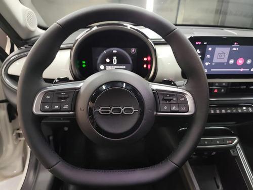 Fiat 600 1.2 HYBRID EDCT 2025