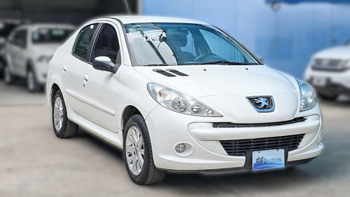 Peugeot 207 1.4 Sedan Allure 75cv 2014