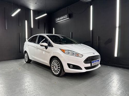 Ford Fiesta 1.6 TITANIUM KD 4P L13 2016