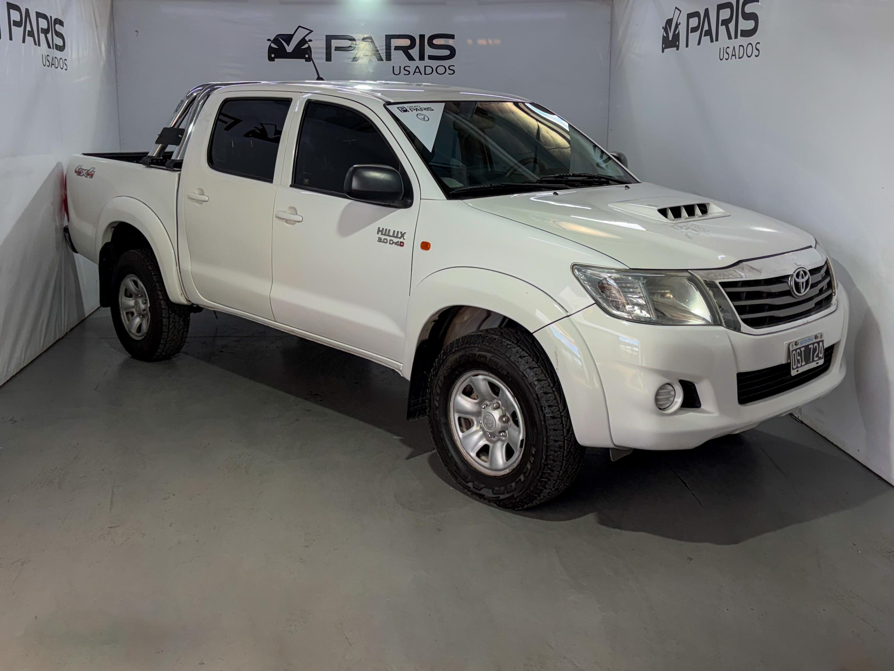 Toyota Hilux 3.0 CD SR 171 CV 4X4 2015
