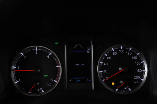 Toyota Hiace 2.8 Tdi Wagon 6at 10a 2025