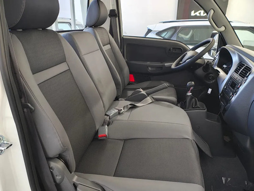 Kia K2500 2.5 Caja 2026