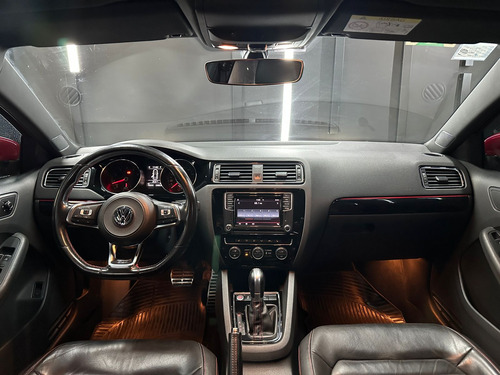 Volkswagen Vento 2.0 T SI GLI NAV DSG L16 2017