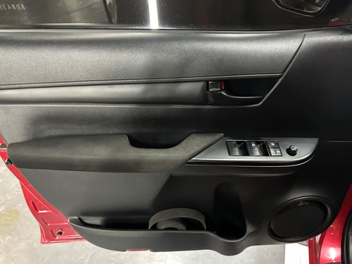 Toyota Hilux 2.4 TDI 4X2 DC DX L16 2019