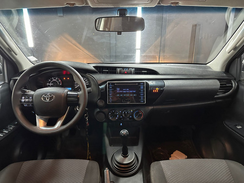 Toyota Hilux 2.4 TDI 4X2 DC DX L16 2018