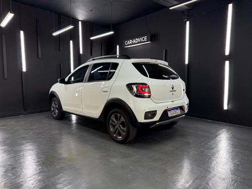 Renault Sandero Stepway 1.6 RIP CURL L16 2016