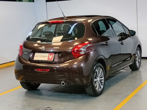 Peugeot 208 1.6 5 P Feline 2019