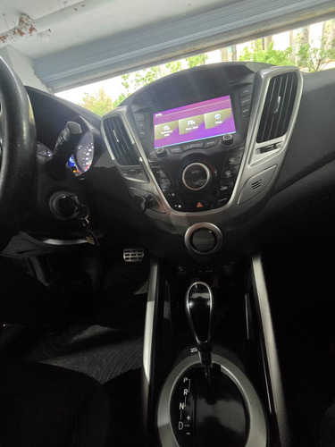 Hyundai Veloster 1.6 130cv At 2014