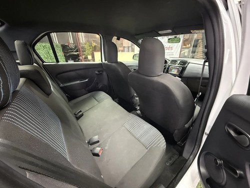 Renault Logan 1.6 16v Life 2024