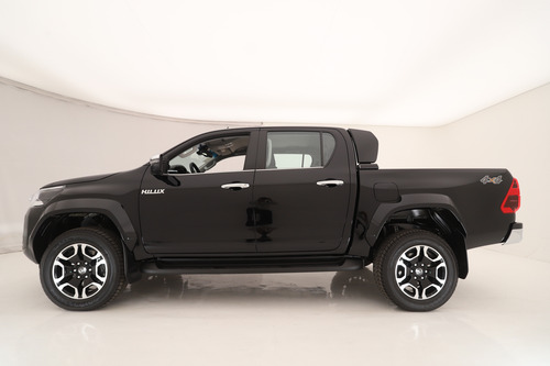 Toyota Hilux Pick-Up 2.8 Cd Srx 204Cv 4X2 At 2025