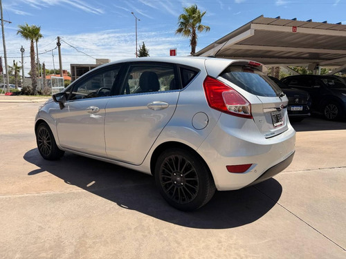 Ford Fiesta Kinetic 1.6 5p Titanium (Kd) L14 2014