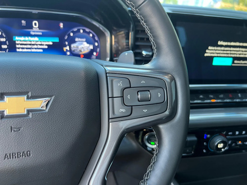 Chevrolet Silverado 5.3 V8 High Country 2025