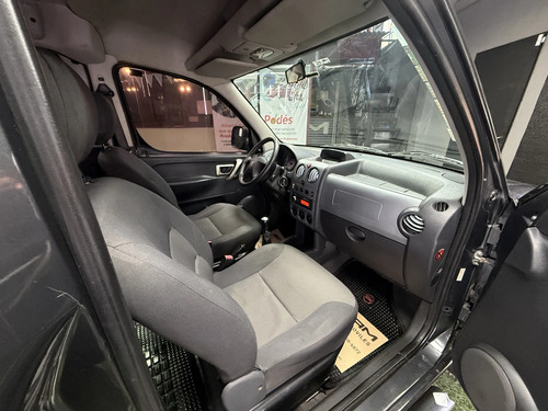 Peugeot Partner Patagónica 1.6 Vtc 2013