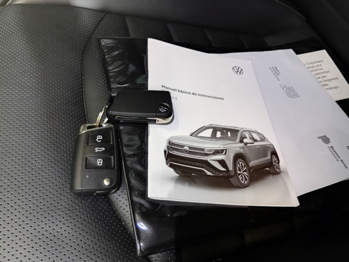 Volkswagen Taos 1.4 250 Tsi Highline At L/24 2024