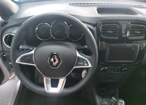 Renault Logan Intense 1.6 2026