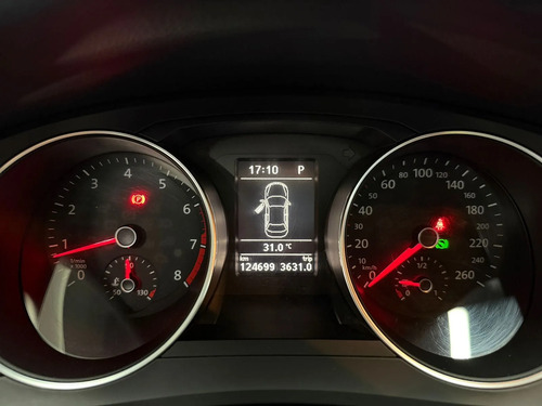 Volkswagen Vento 2.5 170HP ADVANCE PLUS TIPTRONIC L15 2016