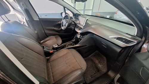 Peugeot 2008 FELINE 1.6 TIPTRONIC 2018