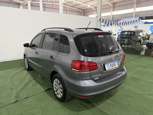 Volkswagen Suran 1.6 Comfortline 101cv 2015
