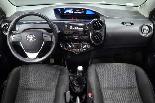 Toyota Etios 1.5 X 6mt My19 2018