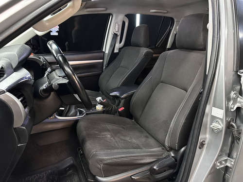 Toyota Hilux 2.8 TDI 4X2 DC SRV L16 2018