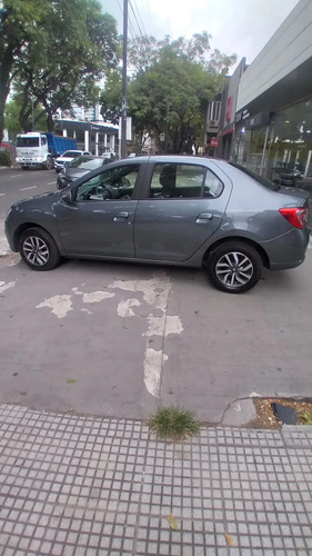 Renault Logan 1.6 16v Intense 2025