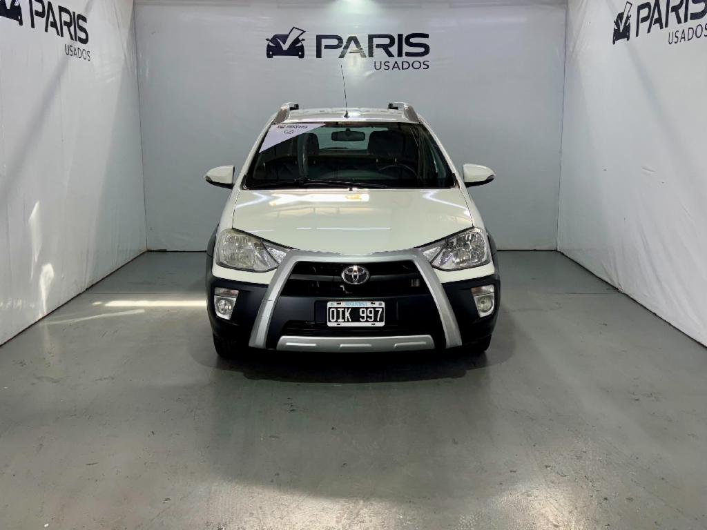 Toyota Etios 1.5 5 PTAS CROSS 2014