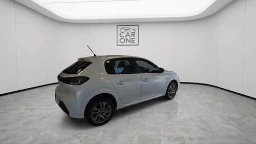 Peugeot 208 1.6 ALLURE L25 2024