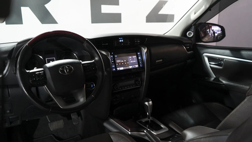 Toyota SW4 4X4 SRX 2.8 TDI 6 A/T 7A 2018