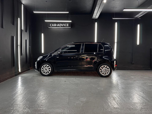 Volkswagen Up! 1.0 HIGHLINE 5P L17 2017