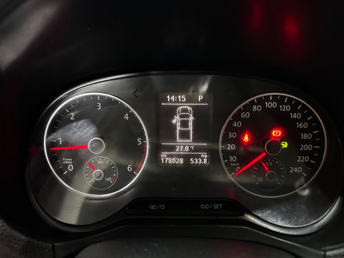 Volkswagen Amarok 2.0 TD 180HP 4X2 DC HIGHLINE PACK AT 2015