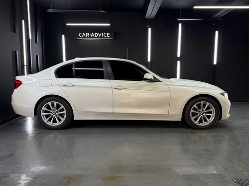 BMW 320 I SEDAN SPORTLINE L18 2018