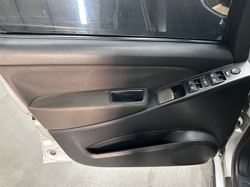 Fiat Idea 1.6 ADVENTURE L10 2011