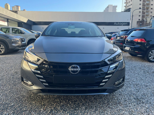 Nissan Versa 1.6 Exclusive Cvt 2026