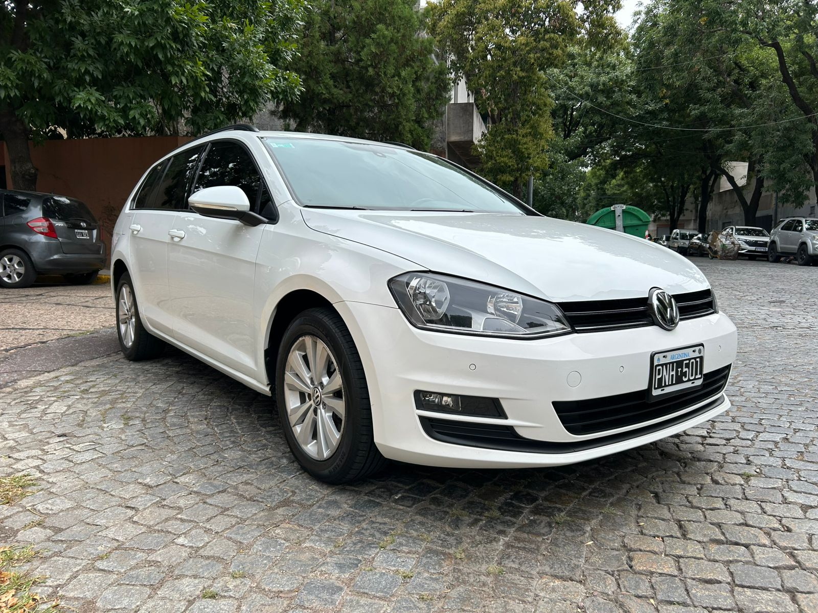 Volkswagen Golf Variant Confortline TSI 1.4L Confortline TSI 1.4 L 2016